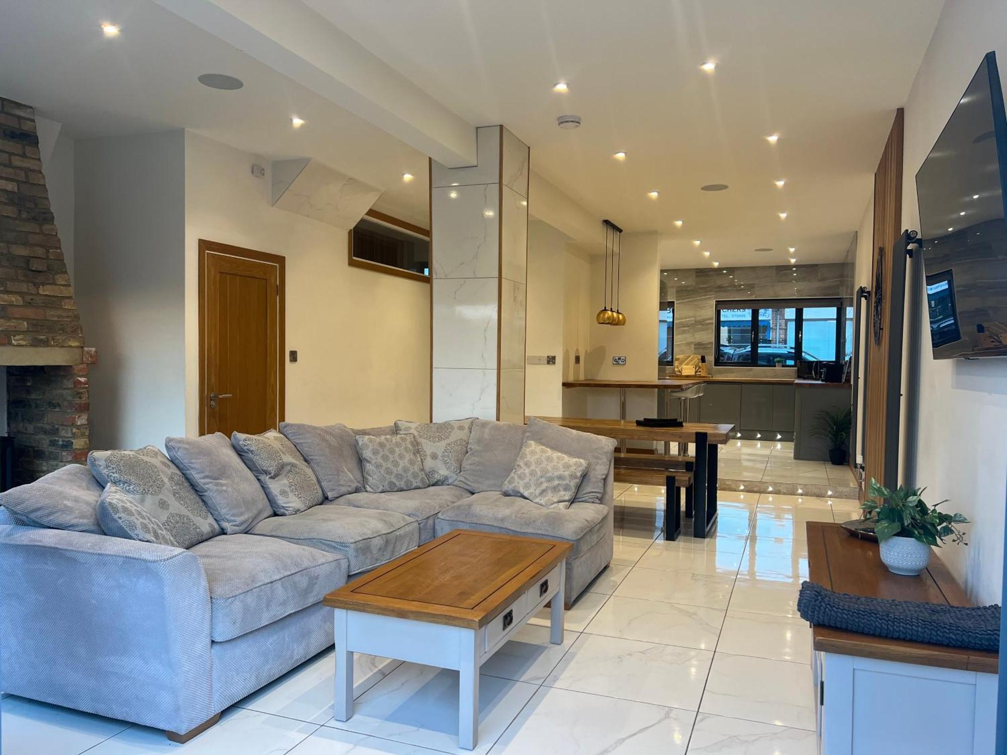 Broadway Beach Home With Hot Tub Herne Bay Εξωτερικό φωτογραφία