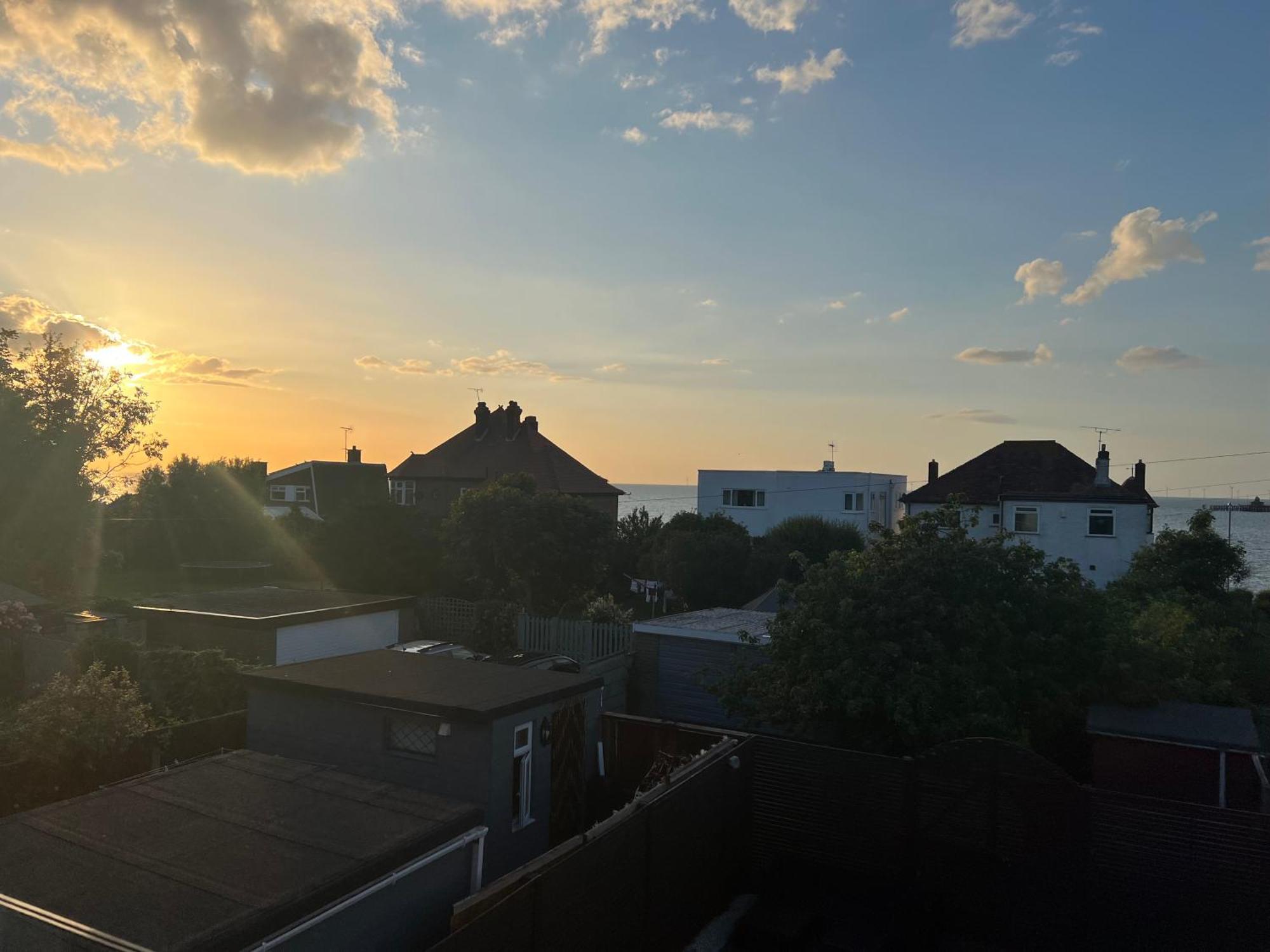 Broadway Beach Home With Hot Tub Herne Bay Εξωτερικό φωτογραφία